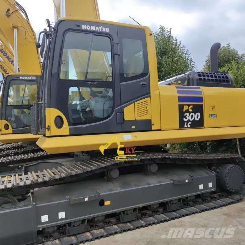 Komatsu PC 300-8 Εκσκαφείς με ερπύστριες