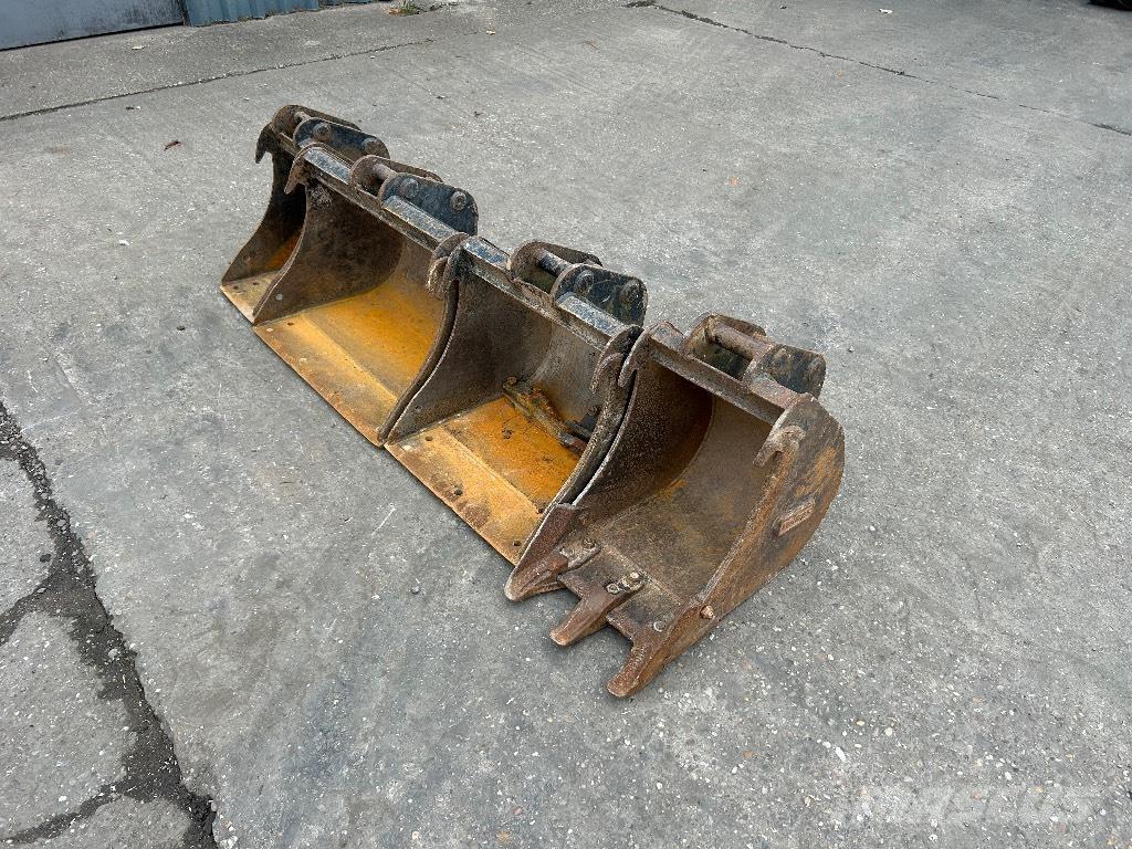 Kubota U27-4 Εκσκαφάκι (διαβολάκι) < 7t