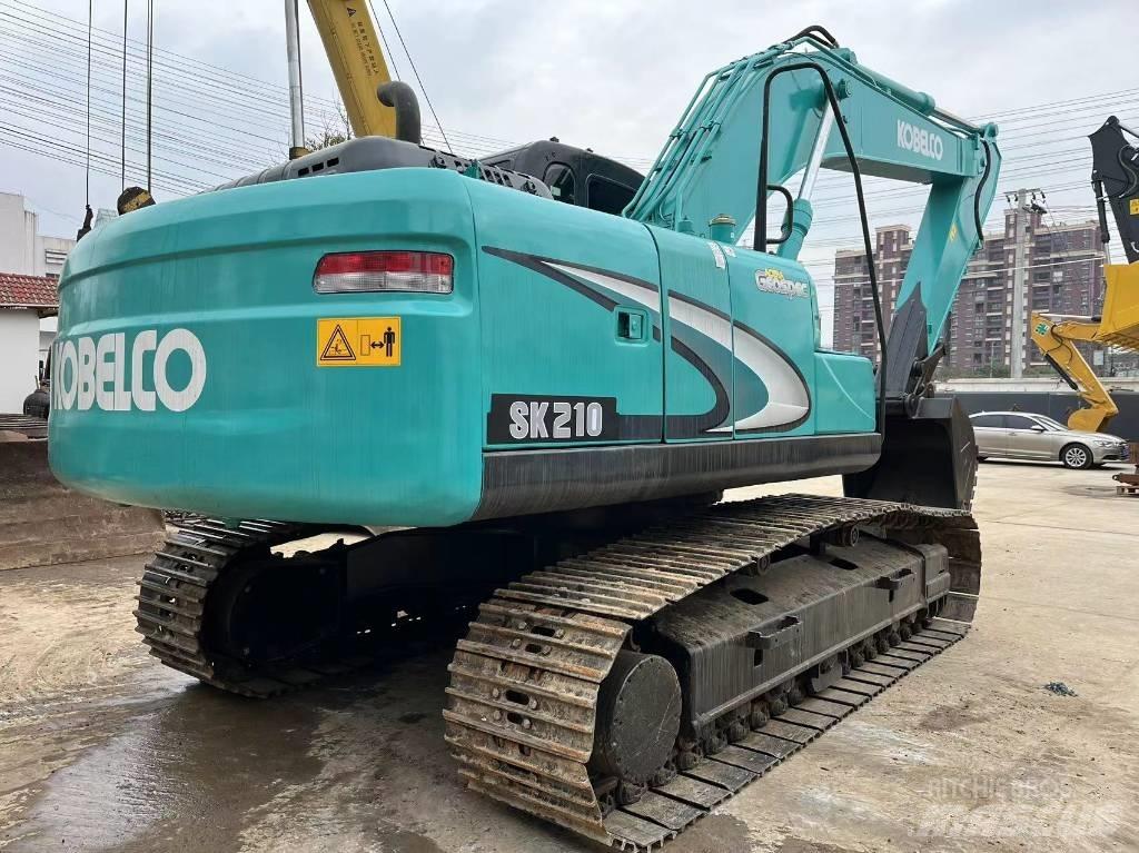 Kobelco SK 210 Εκσκαφείς με ερπύστριες