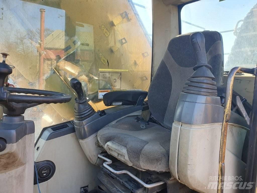 CAT M 325 C MH Βιομηχανικά μηχανήματα διαχείρισης αποβλήτων