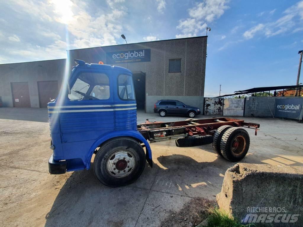 Pegaso COMET 1090 Φορτηγά Σασί