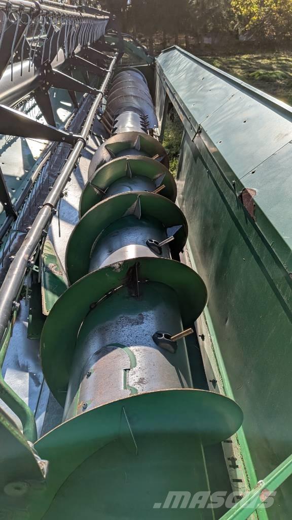 John Deere S 670 i Θεριζοαλωνιστικές μηχανές