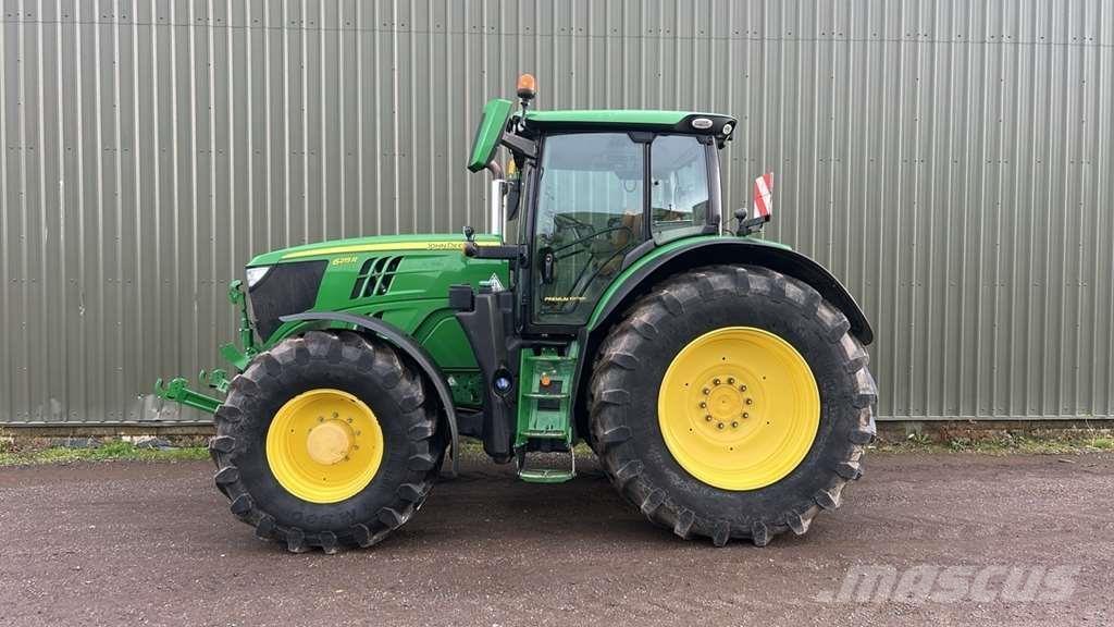 John Deere 6215R Τρακτέρ