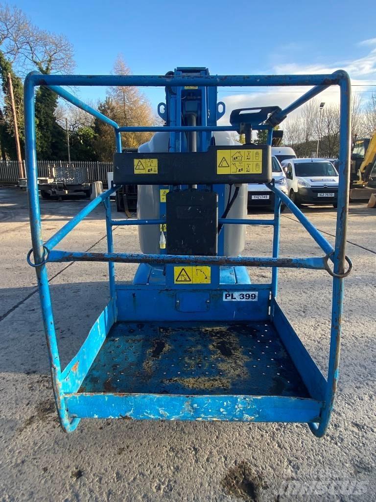 Genie GR 26 J Ανυψωτήρες με κατακόρυφους πυλώνες