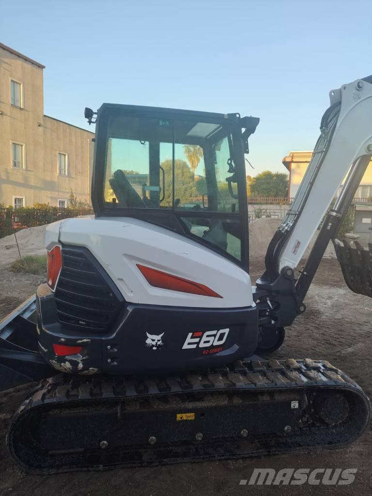 Bobcat E60 Εκσκαφάκι (διαβολάκι) < 7t