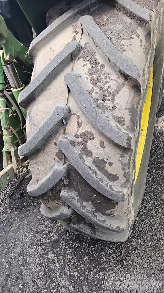 John Deere 6910 Τρακτέρ