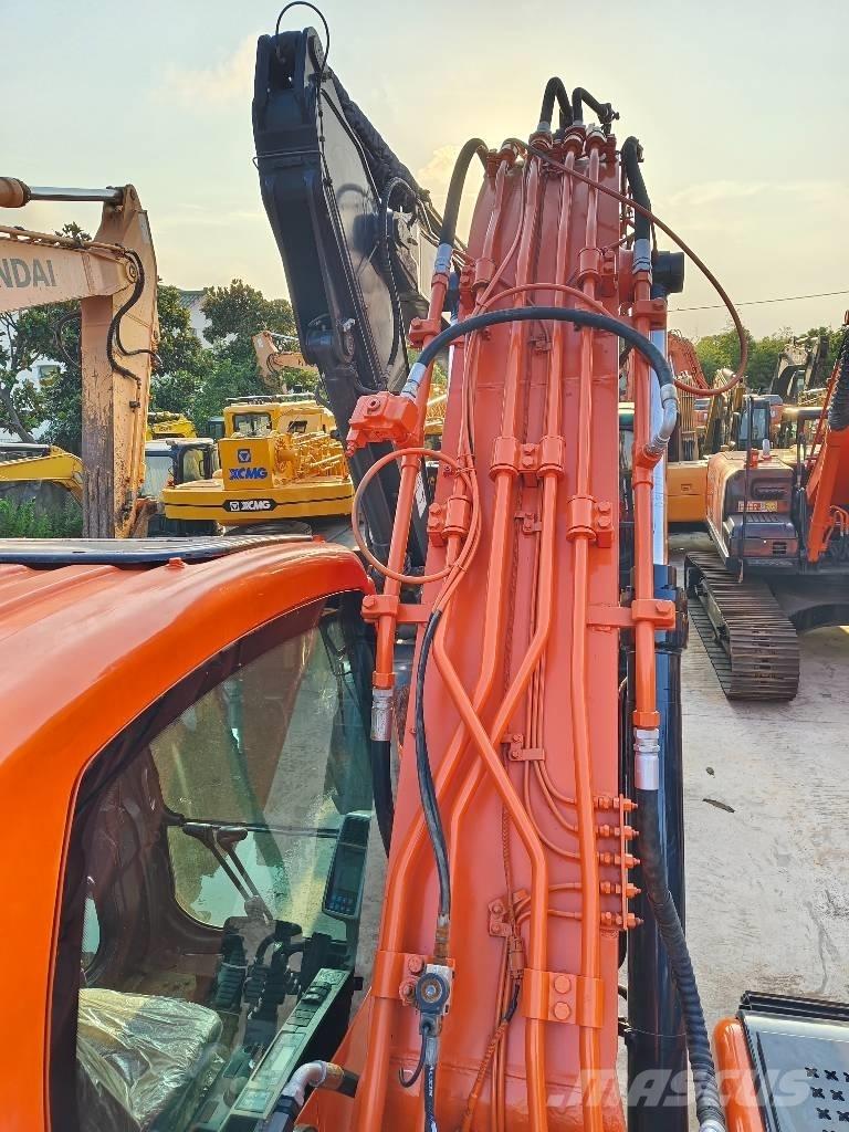Doosan DX 225 LC Εκσκαφείς με ερπύστριες