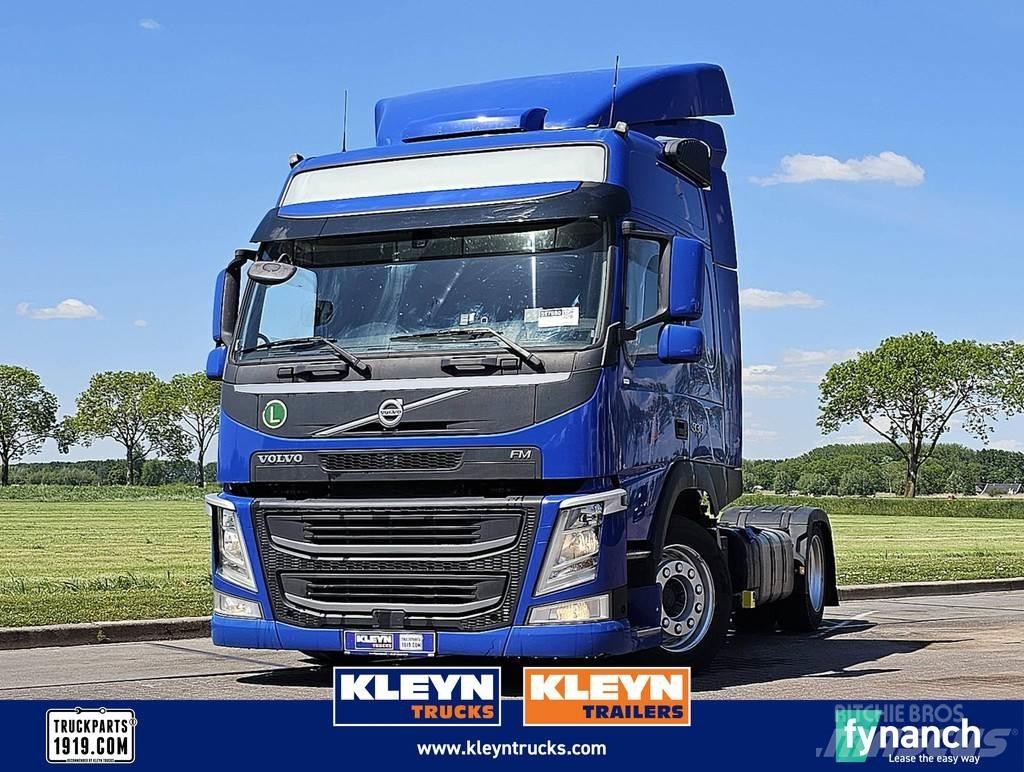 Volvo FM 330 Τράκτορες
