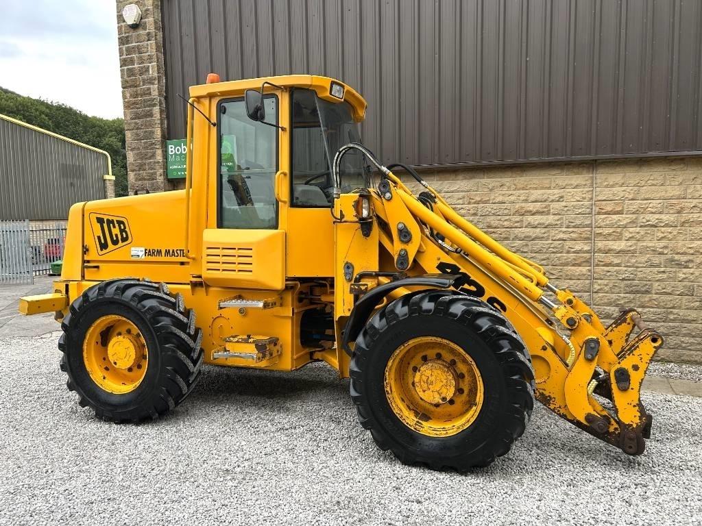 JCB 412S Συστήματα τηλεχειρισμού για τη γεωργία