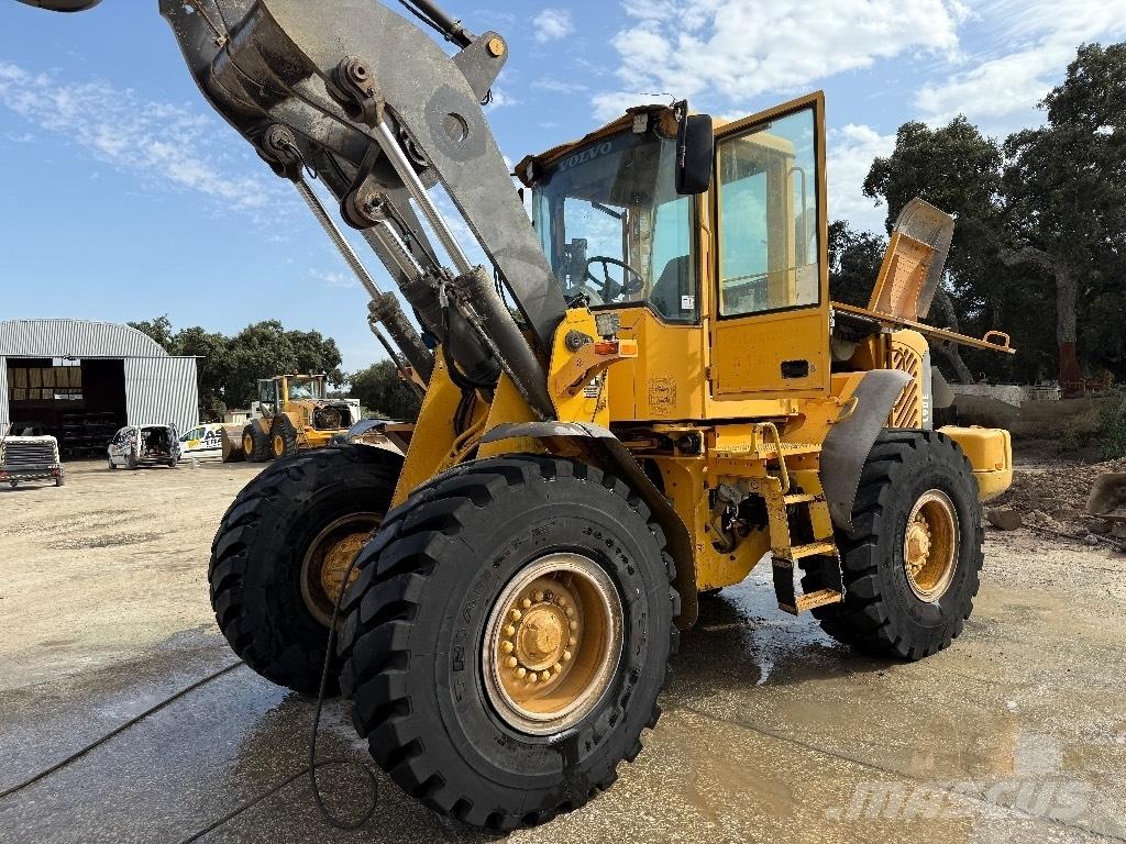 Volvo L 90 E Φορτωτές με λάστιχα (Τροχοφόροι)