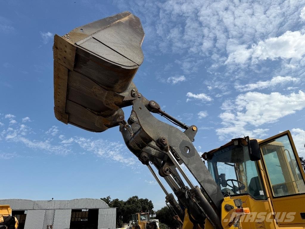 Volvo L 90 E Φορτωτές με λάστιχα (Τροχοφόροι)
