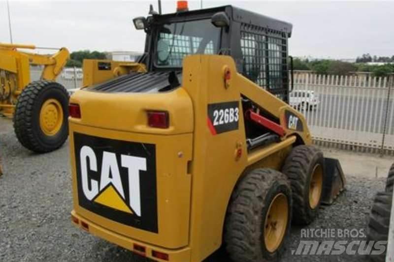 CAT 226B3 Άλλα Φορτηγά