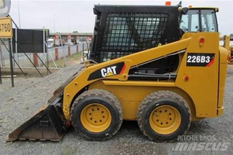 CAT 226B3 Άλλα Φορτηγά