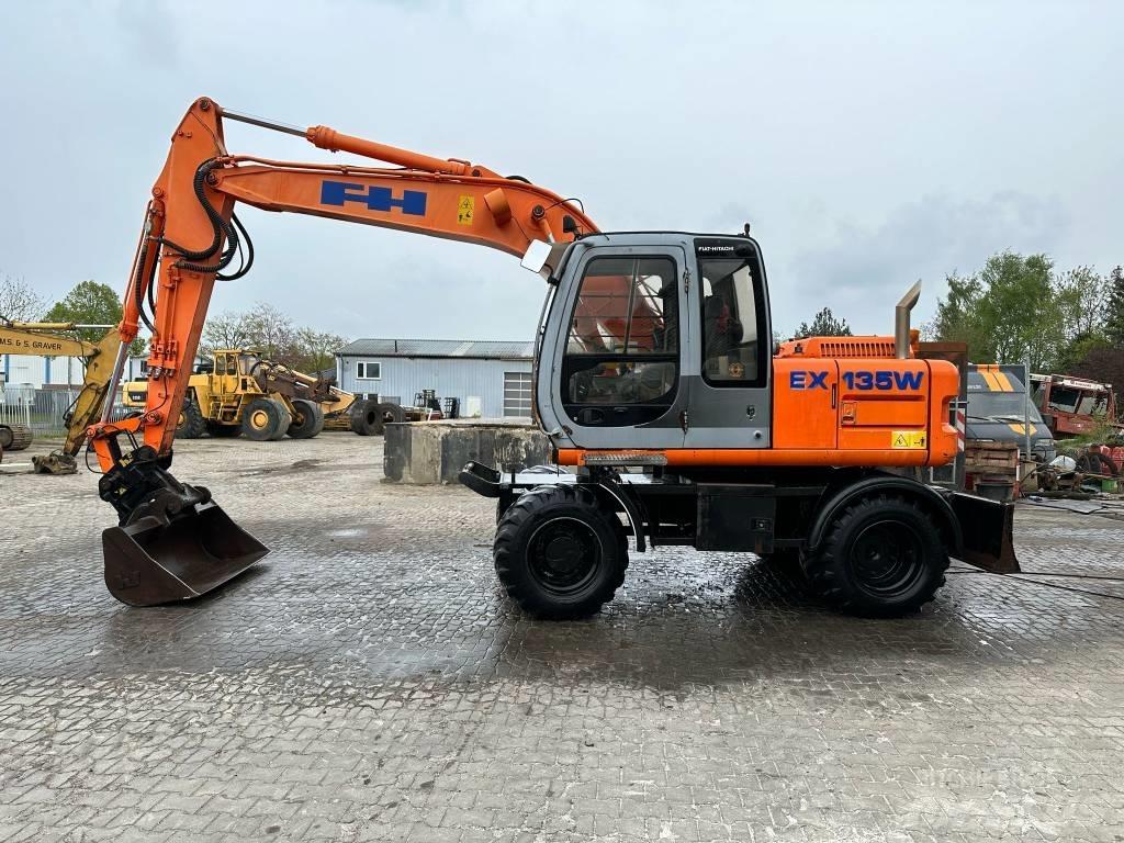 Hitachi EX135W Εκσκαφείς με τροχούς - λάστιχα