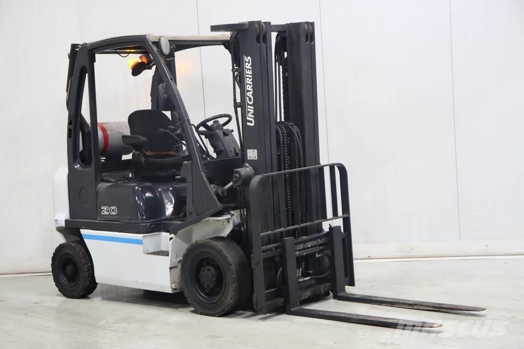 Nissan U1D2A20LQ Περονοφόρα ανυψωτικά κλαρκ με φυσικό αέριο LPG