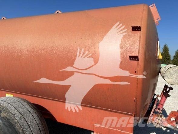 Calumet V3750 Διασκορπιστές κοπριάς