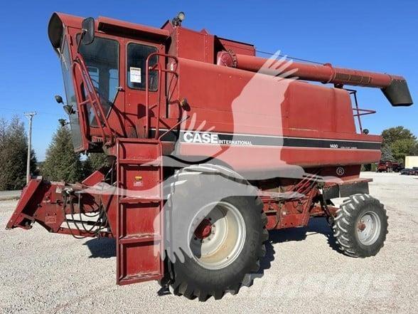 Case IH 1480 Θεριζοαλωνιστικές μηχανές