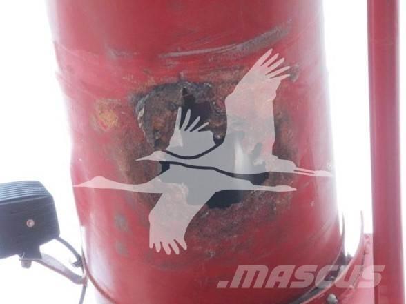 Case IH 1660 Θεριζοαλωνιστικές μηχανές
