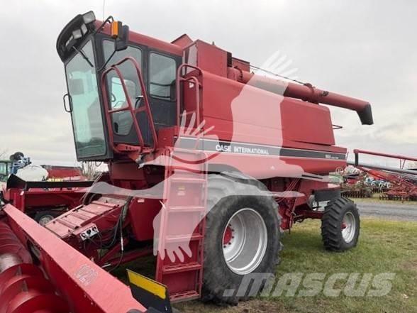 Case IH 1680 Θεριζοαλωνιστικές μηχανές