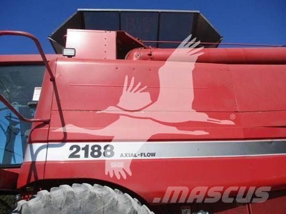 Case IH 2188 Θεριζοαλωνιστικές μηχανές