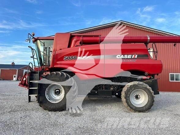 Case IH 5088 Θεριζοαλωνιστικές μηχανές