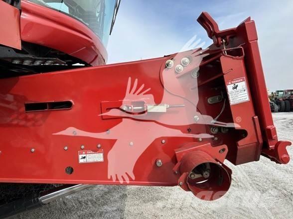 Case IH 7010 Θεριζοαλωνιστικές μηχανές