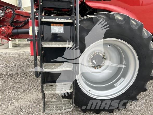 Case IH 7010 Θεριζοαλωνιστικές μηχανές
