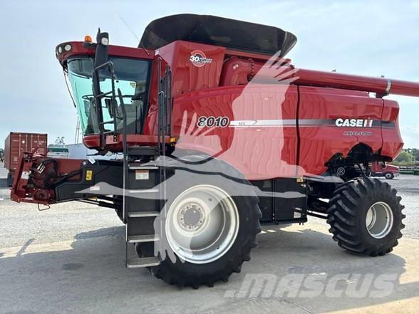 Case IH 8010 Θεριζοαλωνιστικές μηχανές