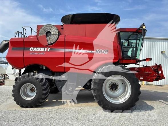 Case IH 8010 Θεριζοαλωνιστικές μηχανές
