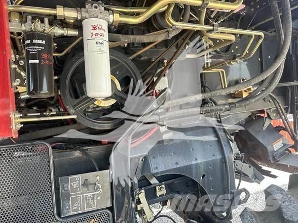 Case IH 8120 Θεριζοαλωνιστικές μηχανές