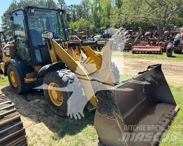 CAT 906M Φορτωτές με λάστιχα (Τροχοφόροι)