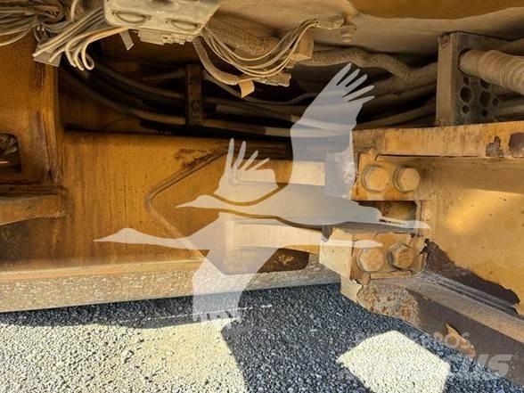 CAT CB54 Οδοστρωτήρες μονού κυλίνδρου