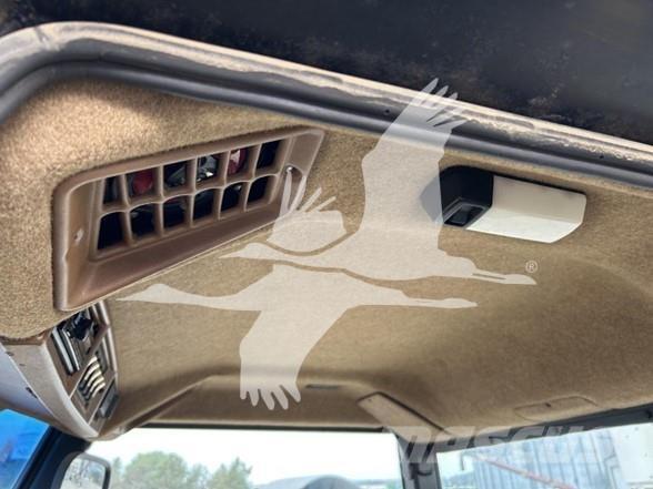 CAT CH65 Τρακτέρ