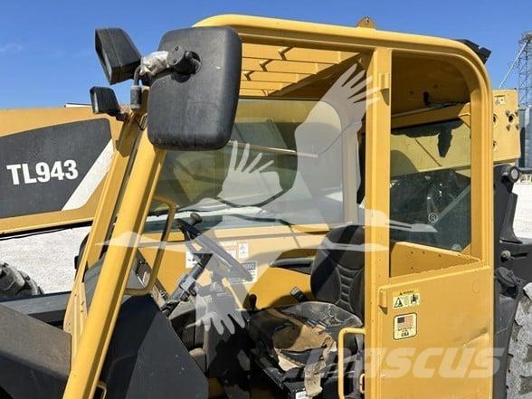 CAT TL943 Τηλεσκοπικοί ανυψωτές