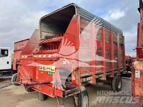 Gehl BU920 Βαγόνια χορτονομής