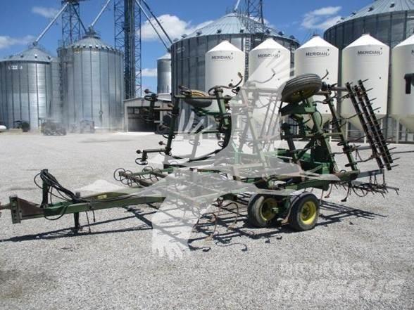 John Deere 960 Καλλιεργητές - Ρίπερ