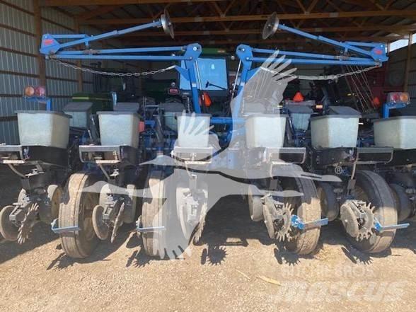 Kinze 2210 Φυτευτικές μηχανές