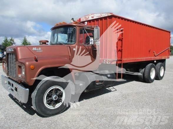 Mack R686ST Κατασκευές - Άλλα