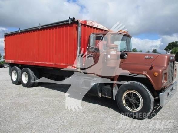 Mack R686ST Κατασκευές - Άλλα
