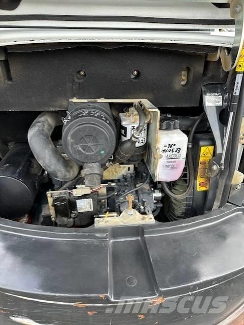Bobcat E34 Εκσκαφάκι (διαβολάκι) < 7t