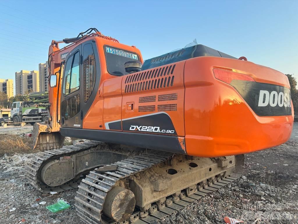 Doosan DX220LC-9 Εκσκαφείς με ερπύστριες