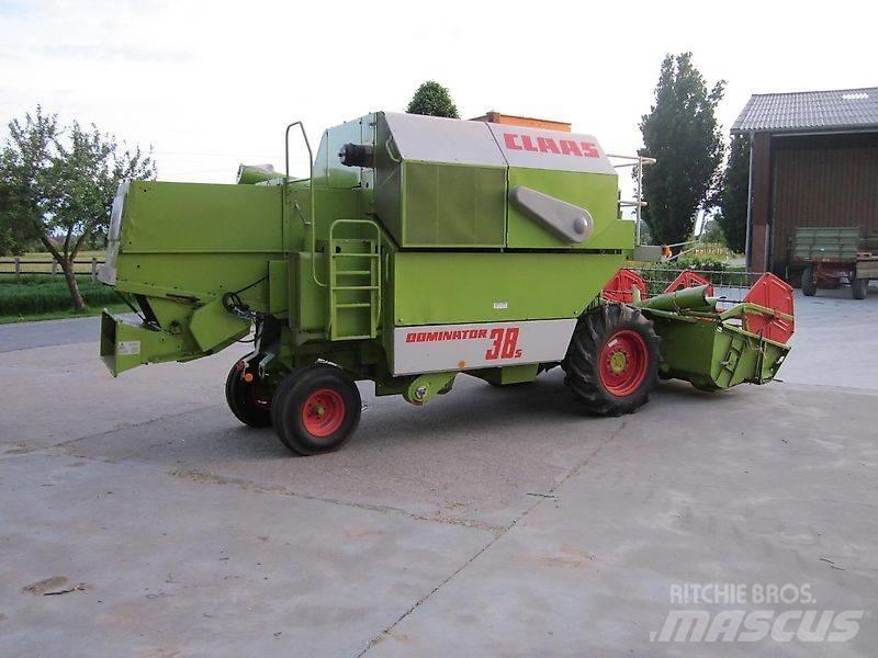 CLAAS Dominator 38 Θεριζοαλωνιστικές μηχανές