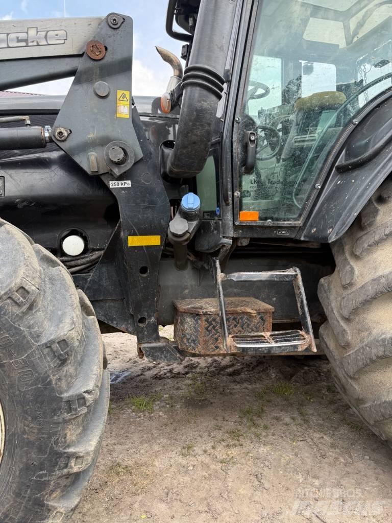 Valtra + KRONOS T 193 Τρακτέρ
