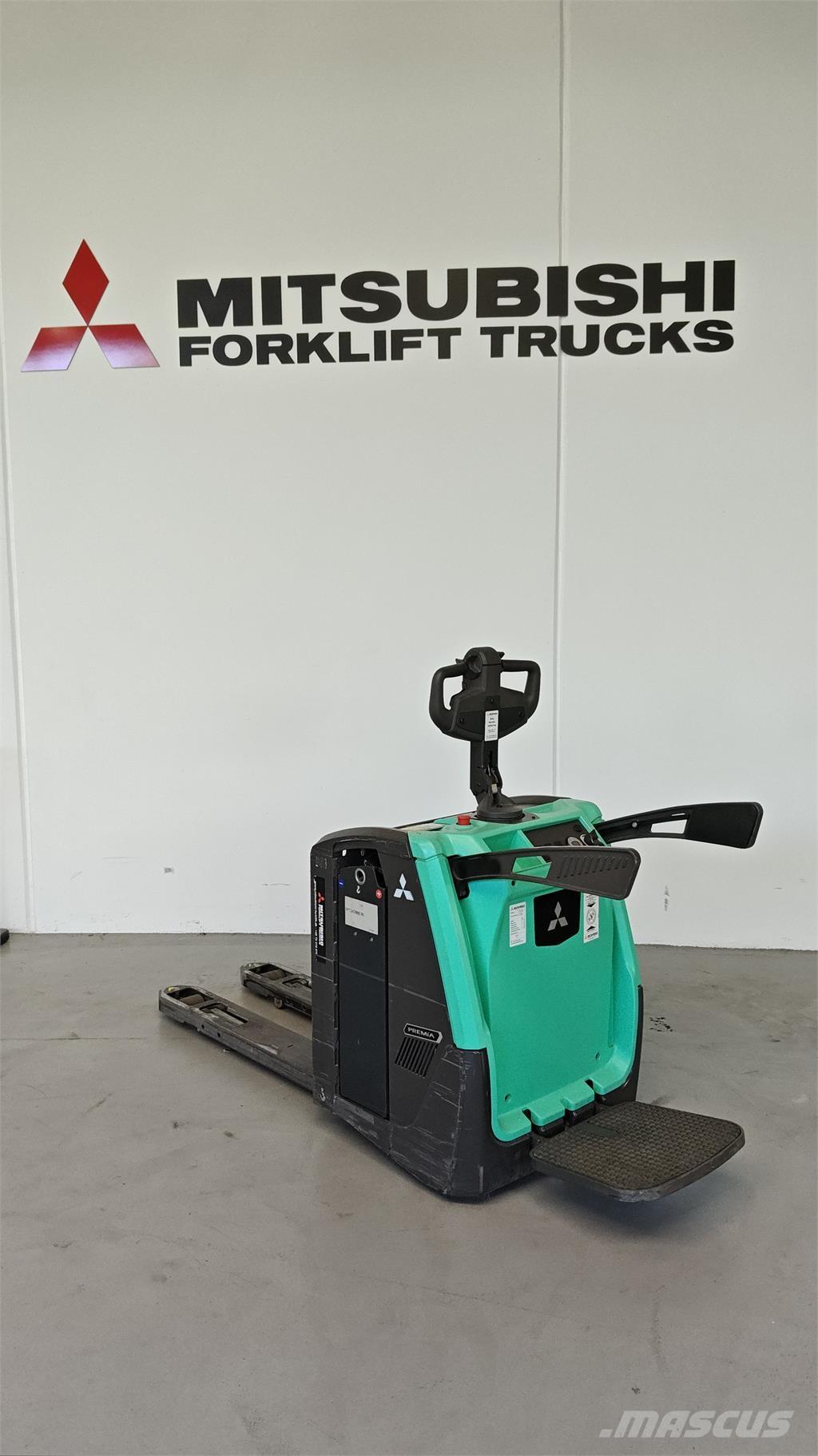 Mitsubishi PBV20N3 Φορτηγά με πλατφόρμα