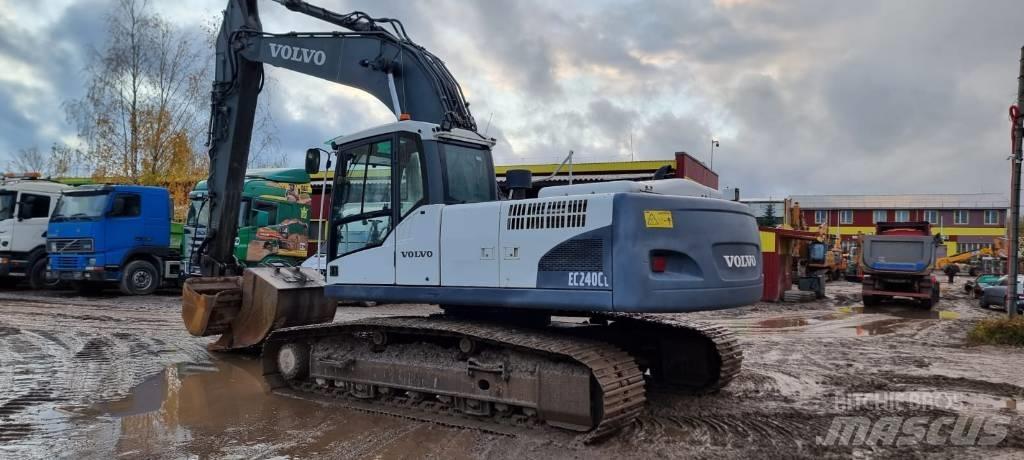 Volvo EC 240 C L Εκσκαφείς με ερπύστριες