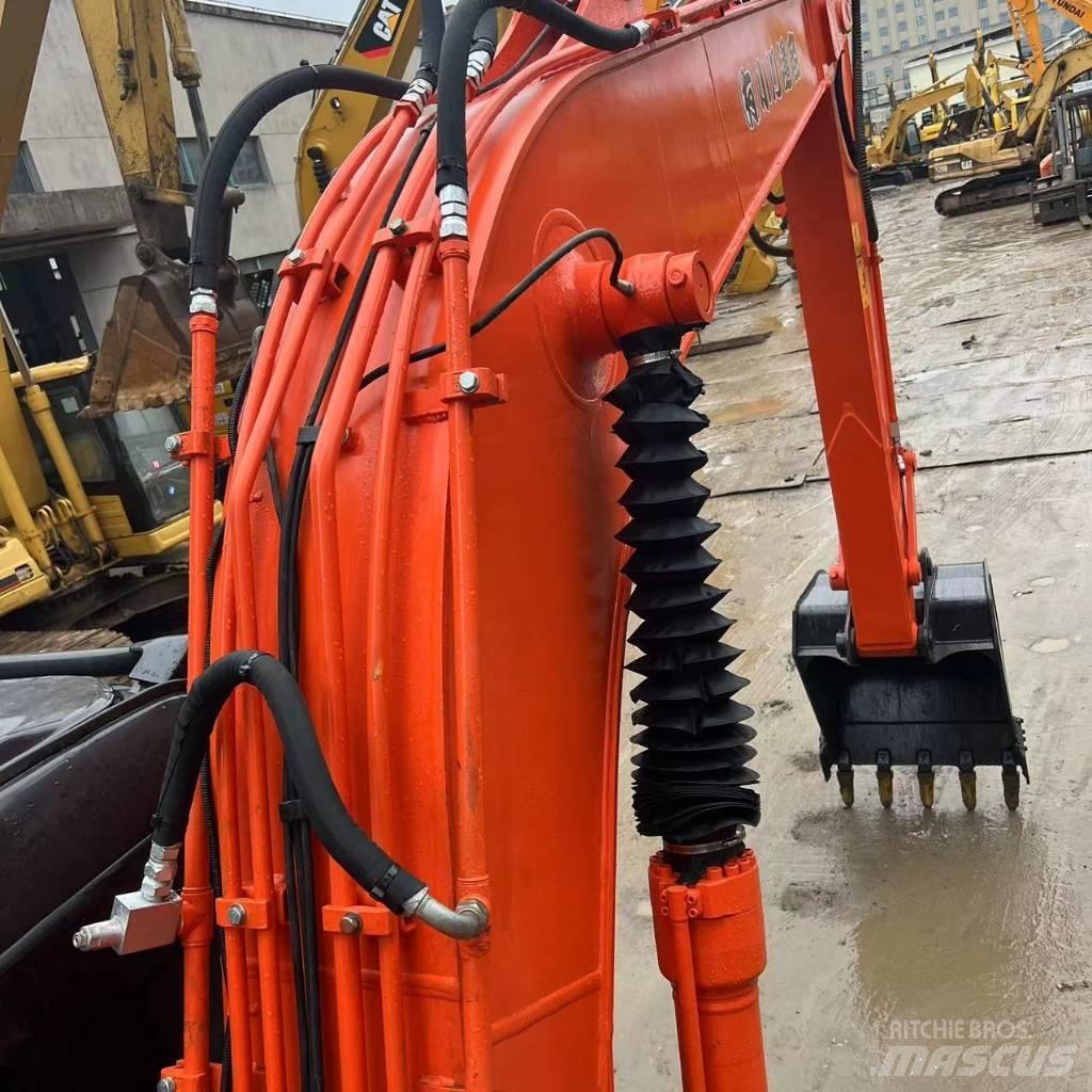 Hitachi ZX 120 Εκσκαφείς με ερπύστριες