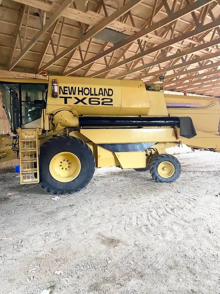 New Holland TX 62 Θεριζοαλωνιστικές μηχανές