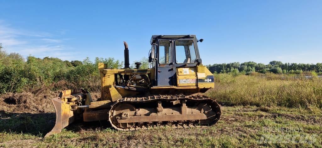 Komatsu D 58 E-1 Μπουλντόζες με ερπύστριες