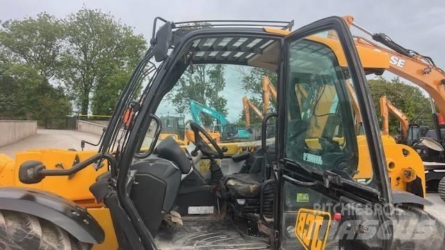 JCB 541-70 Agri Συστήματα τηλεχειρισμού για τη γεωργία