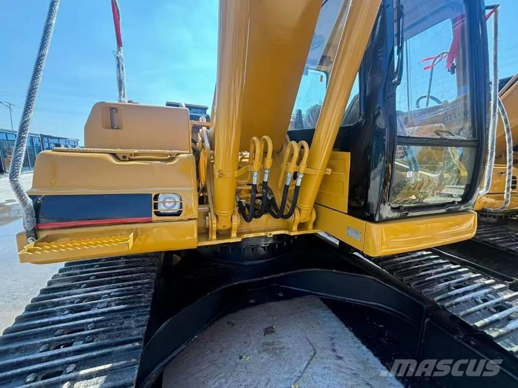 CAT 320 B L Εκσκαφείς με ερπύστριες